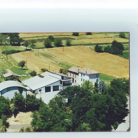 B&B Cascina Santa Gavi-3